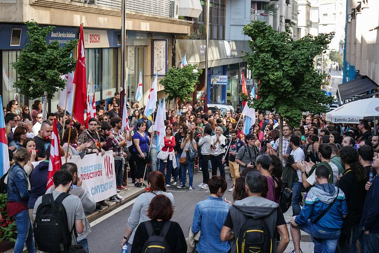 2016 10 06 ManifaFolgaConveniosCentrosChamadasVigo22.jpg